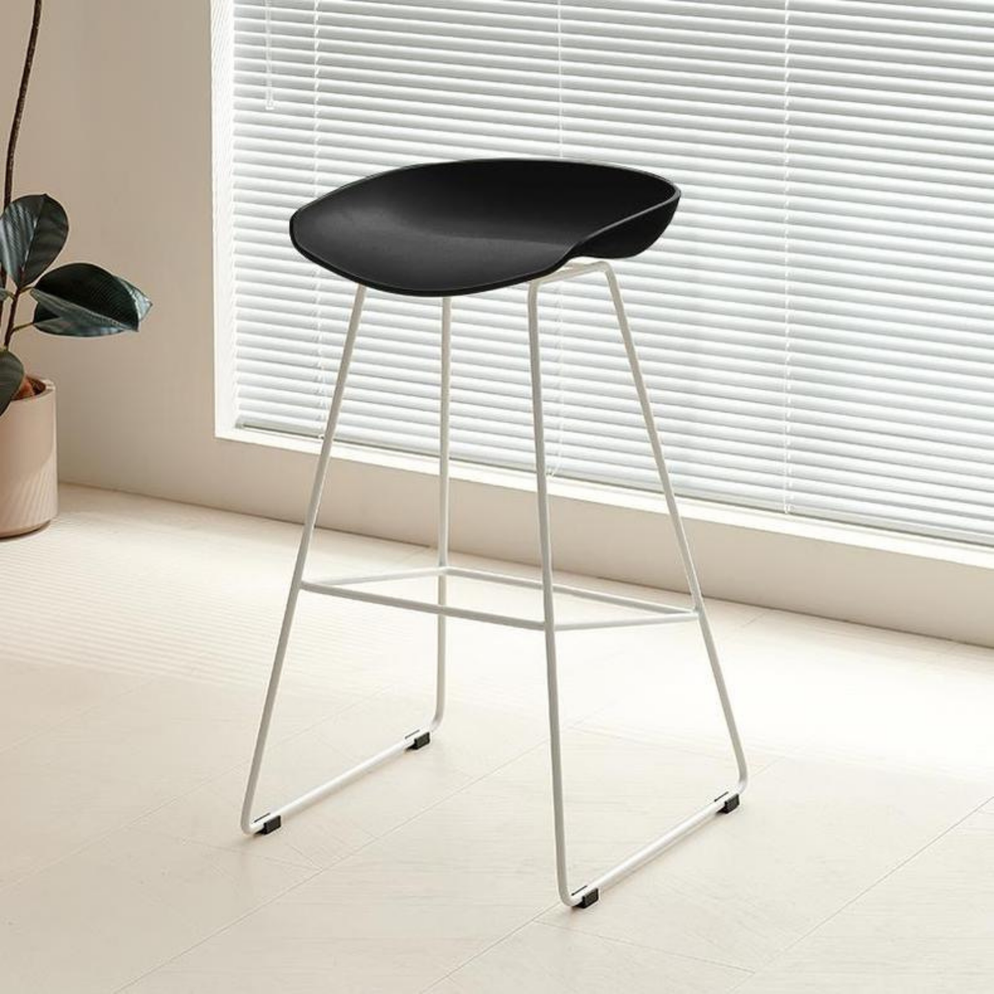 XDC7327 BAR STOOL
